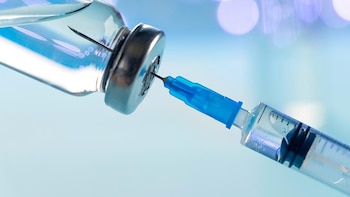 ¿Podría una dosis alta de la vacuna contra la gripe reducir tu riesgo de Alzheimer?