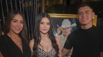 Hija de Yeison Jiménez cumplió 15 años, así se homenajeó la presencia del artista durante la fiesta