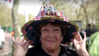 Super fanática de la corona