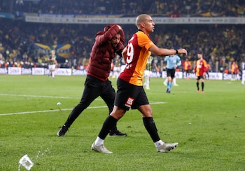 En el estadio Sukru Saracoglu