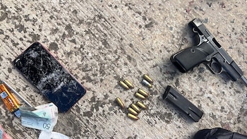 Policías trataron de identificar a