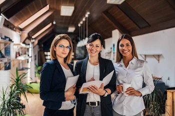 Las postulaciones realizadas por mujeres equivalen al 41,66% del total registrado en la plataforma de empleo.