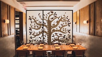 Interior del restaurante Txikito, en Manhattan, Nueva York (Restaurante TXikito)