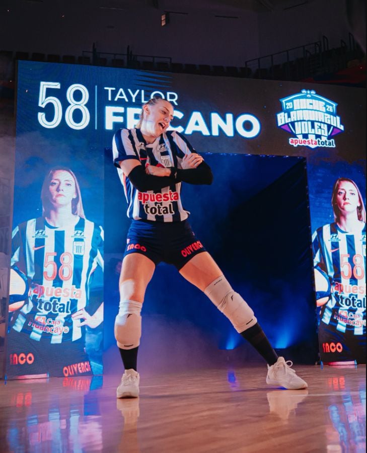 La opuesta estadounidense tuvo una participación limitada durante la pretemporada y no apareció en la convocatoria para la Noche Regatas 2026. Esa situación generó interrogantes sobre su disponibilidad, aunque el club no confirmó motivos médicos para su salida. (Alianza Lima)