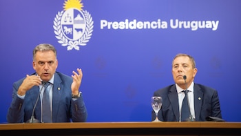 Uruguay recorta viajes oficiales y apuesta a bajar 25% la pobreza infantil con asignaciones