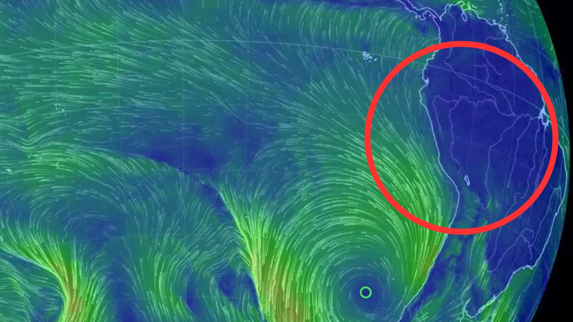 El sistema atmosférico causa un clima más estable en la costa debido a que disminuye el calor en la capital que trae consigo el Fenómeno El Niño.