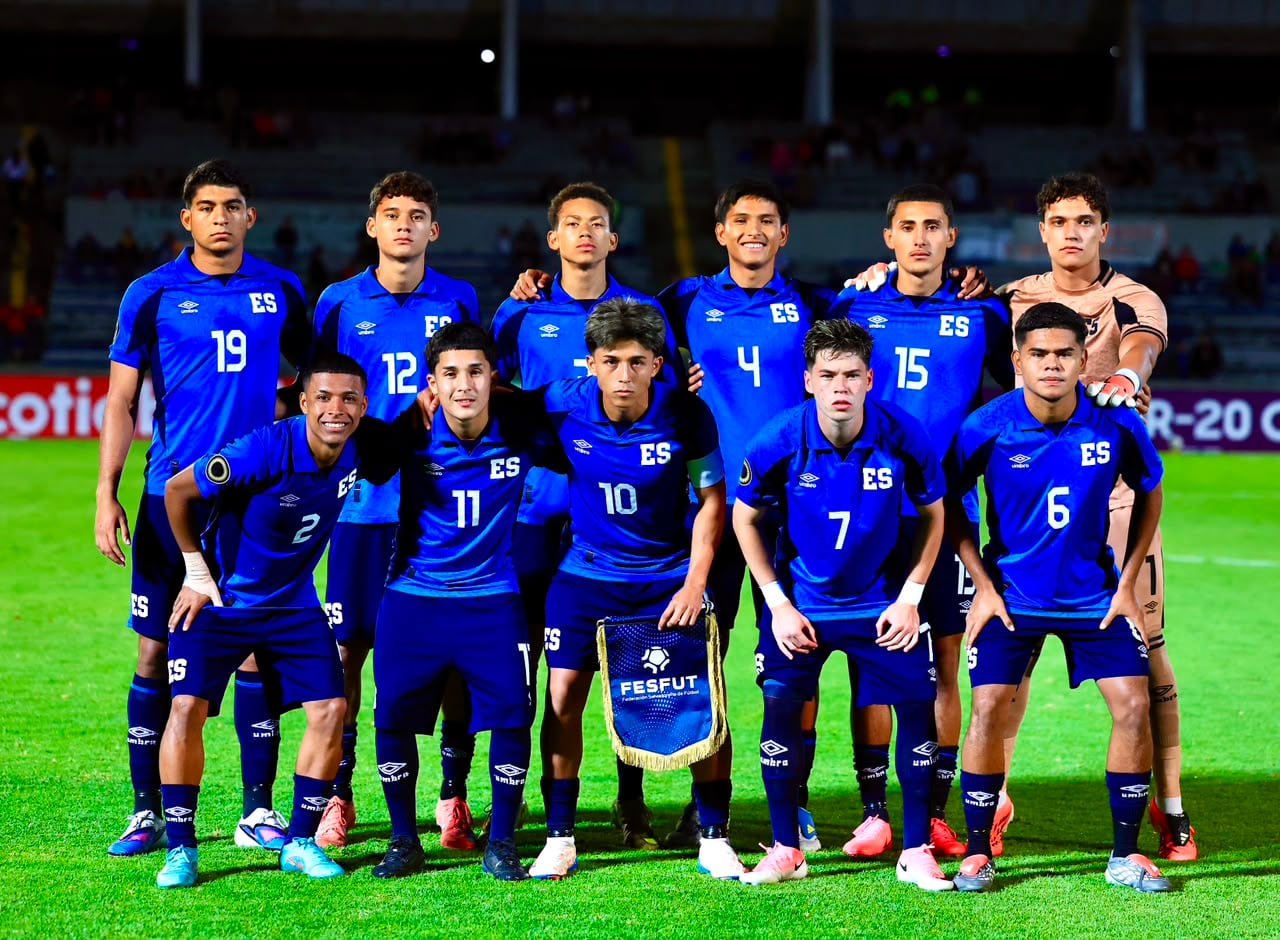 l combinado salvadoreño necesita vencer por tres tantos en su último juego y además depender de una caída de Cuba por ese mismo margen frente a Estados Unidos. (Cortesía: La Selecta_SLV)