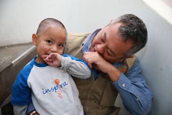 El médico peruano Ricardo Pun-Chong