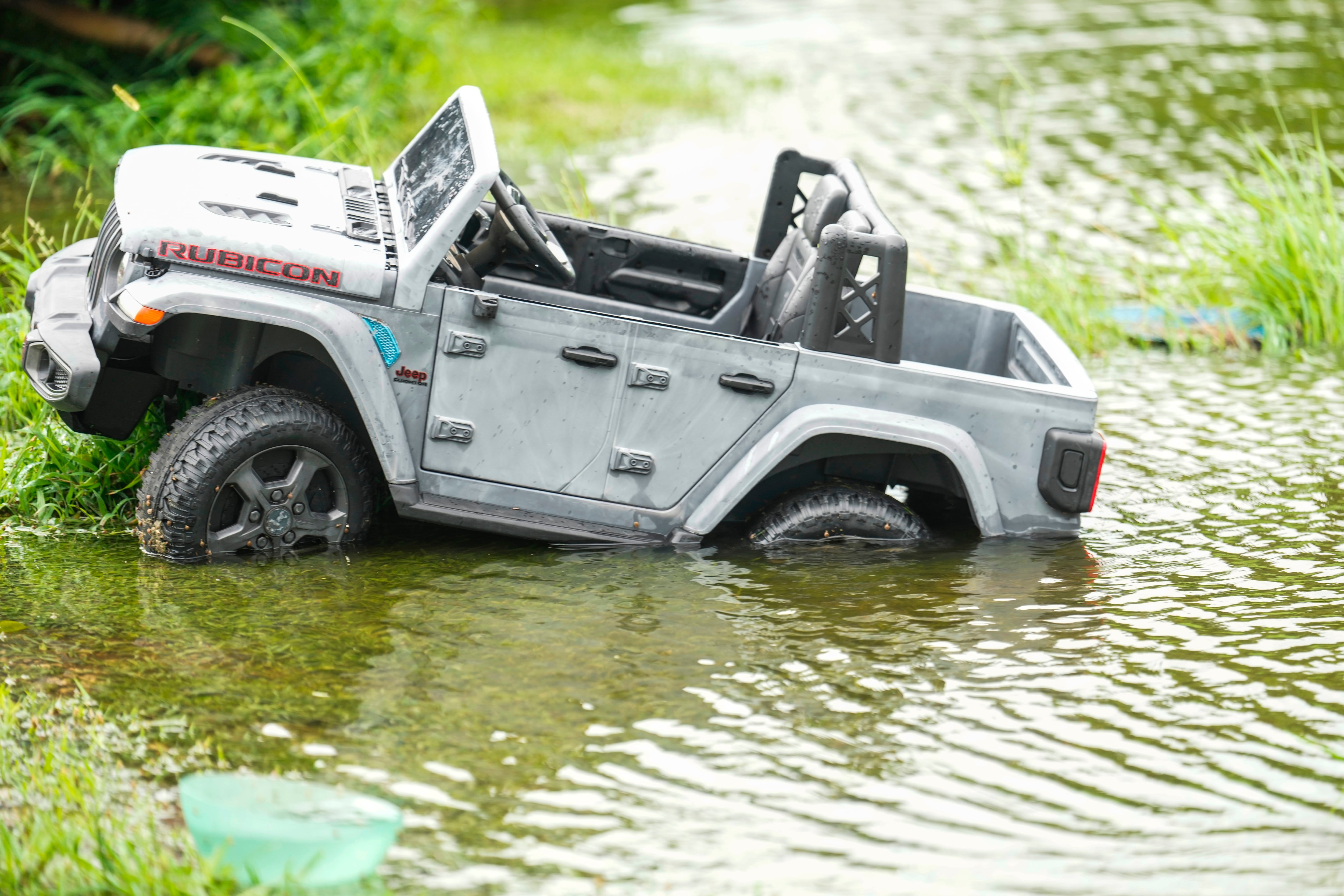 El WPC prevé entre 12,5 y 25 centímetros de lluvia hasta el sábado, con focos de hasta 50 centímetros en el sureste de Estados Unidos. (Brett Coomer/Houston Chronicle via AP)