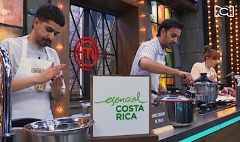 Los participantes de MasterChef Celebrity Colombia tuvieron 50 minutos para preparar un menú inspirado en diferentes platos y productos de la gastronomía costarricense. Crédito: ICT