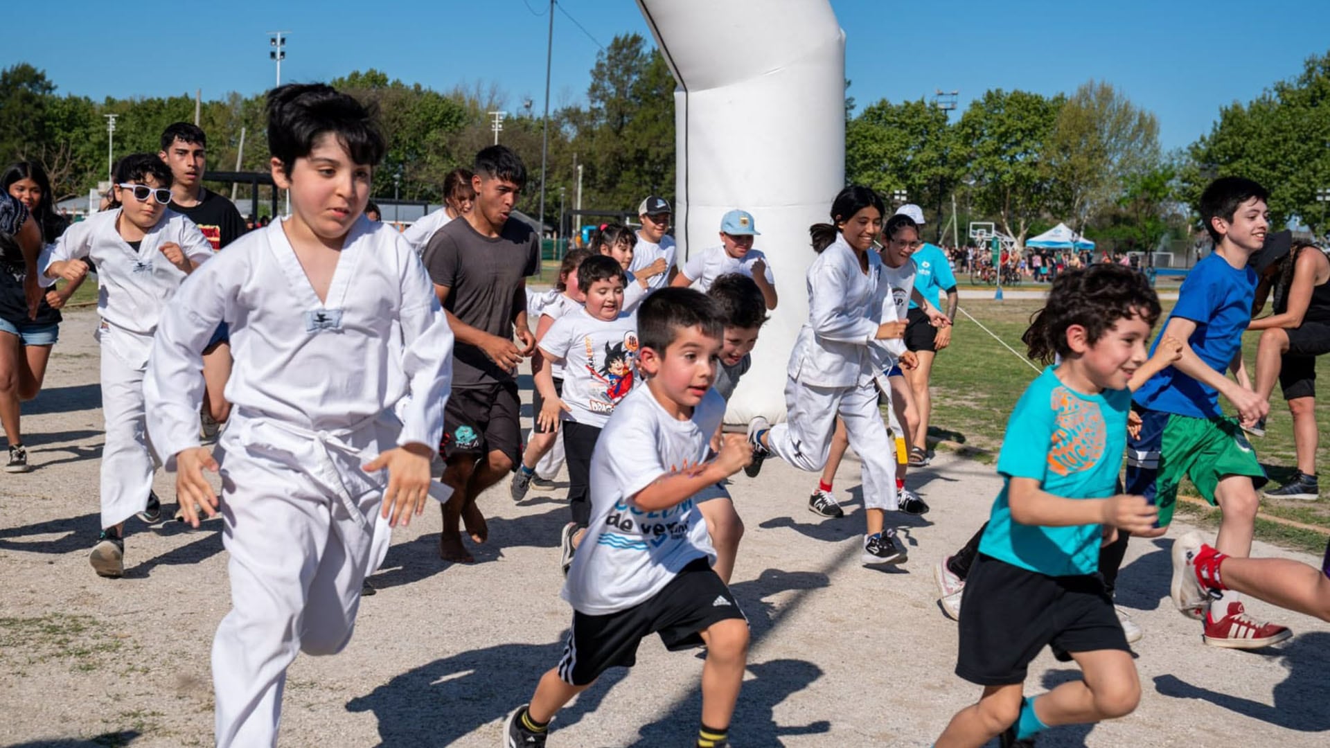 El municipio de Lanús anunció el inicio de “Universo Aventura Lanús” para vacaciones de invierno, en forma libre y gratuita (Créditos: Gobierno de Lanús)