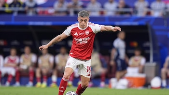 El Arsenal traspasa al extremo belga Leandro Trossard al Besiktas