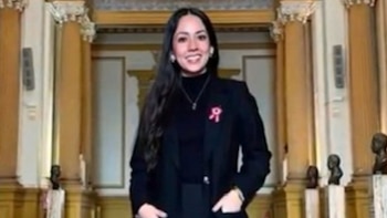 Quién es la mujer que