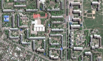 La Escuela 5 y apartamentos