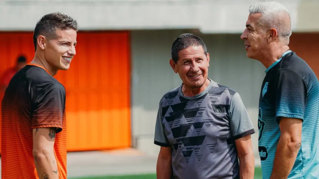 Wilson James Rodríguez, padre de James Rodríguez, fue operado de urgencia por un tumor en la garganta - crédito Envigado FC