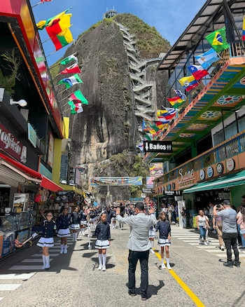 Numerosas personas manifestaron su desacuerdo