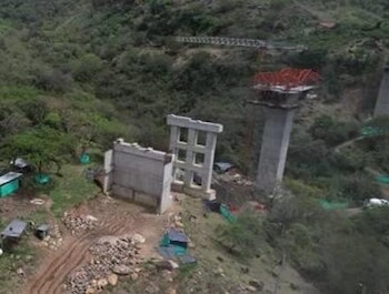 Tramos inconclusos y estructuras sin conexión evidencian el estancamiento del proyecto vial. - crédito Cámara de comercio de Bucaramanga