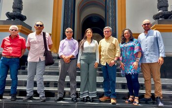 Con esta imagen en sus