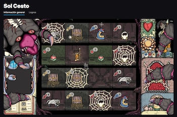 Pantalla de videojuego con un tablero de cuadrícula de 4x6 celdas. Contiene criaturas, objetos, telarañas, cofres y un personaje. Un monstruo y una figura flanquean el tablero