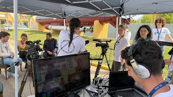 La Armada y la UCAM recrean una crisis de alta tensión comunicativa con un submarino