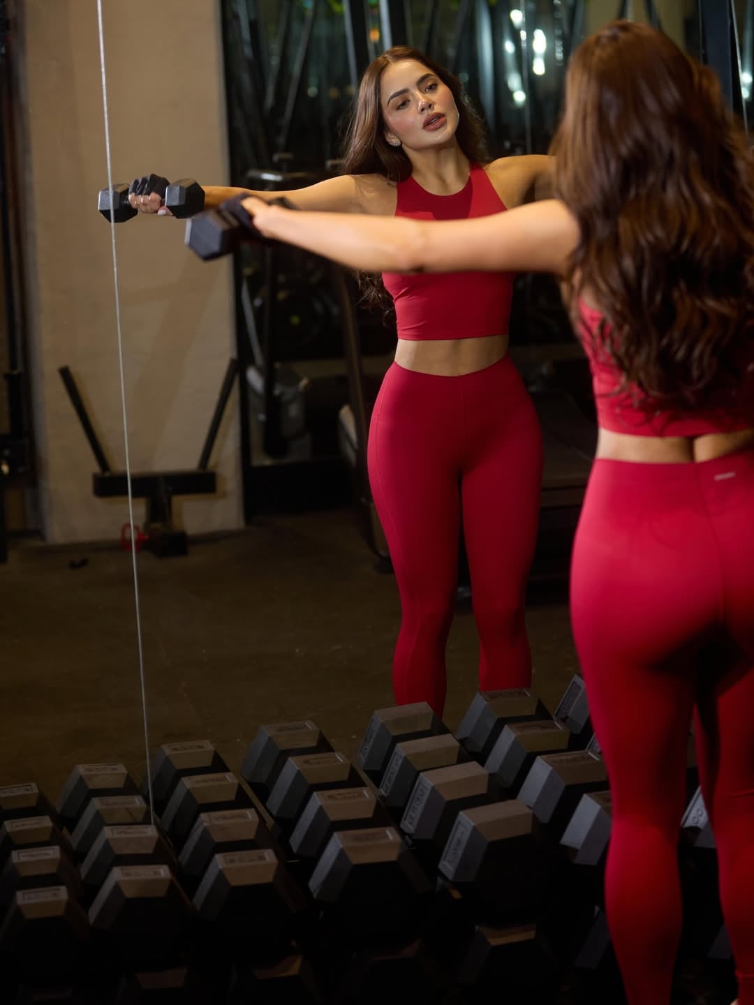 La preparación de Samadhi combina resistencia cardiovascular, fuerza, técnica de golpeo y trabajo estratégico en sparrings. (Instagram/ @samadhiza)