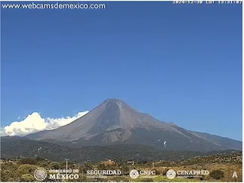 Imagen 1: Volcán Fuego de
