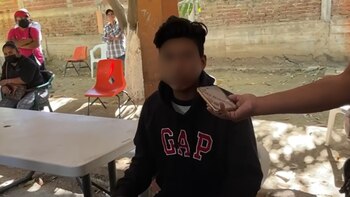 Fernando tiene 22 años y