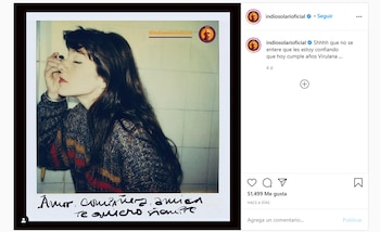 El saludo del Indio Solari