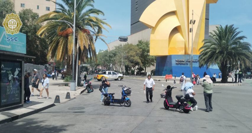 Permanece bloqueada la circulación en ambos sentidos de Avenida Paseo de la Reforma (X@OVIALCDMX)