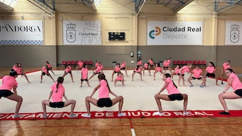 Más de 140 participantes inauguran los campus municipales de patinaje y gimnasia rítmica en Ciudad Real