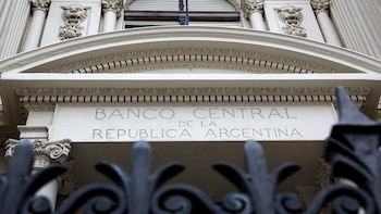 La reforma del Banco Central prevé que la remoción de su presidente requiera juicio político para limitar las presiones de la política (NA)