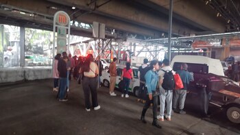 Una persona se arrojó en