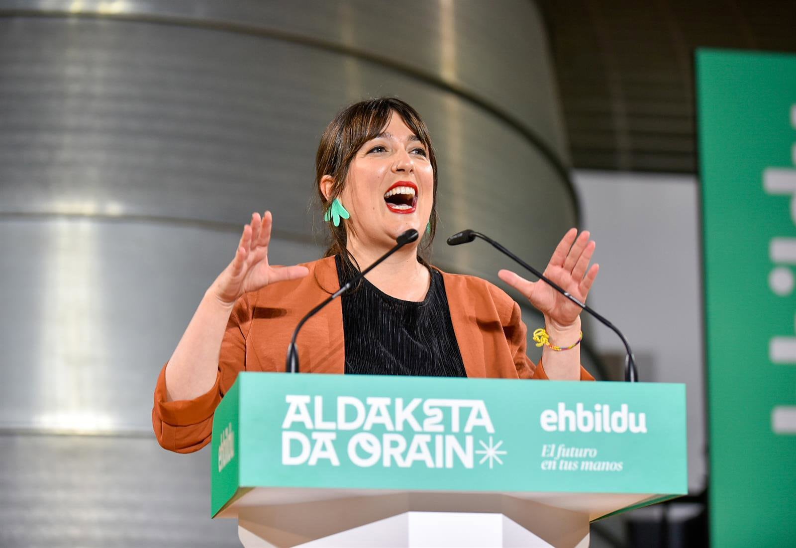 EH Bildu: "Si gana la ultraderecha, perderán nuestro pueblo, nuestro autogobierno y el euskera"