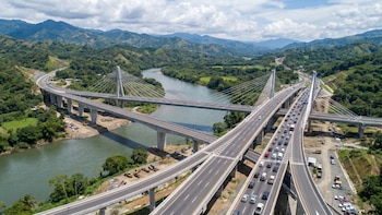 Puentes para 100 años: la apuesta por la modernización vial que busca transformar la economía de El Salvador