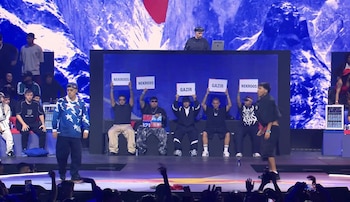 Nekroos eliminó a Gazir y clasificó a cuartos de final tras réplica en Red Bull Batalla 2026.