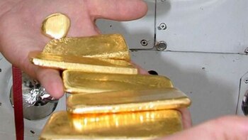 Judicializan 20 personas por lavado de 1,3 billones de peso con falsas exportaciones de oro.