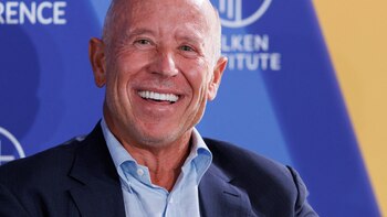 El multimillonario Barry Sternlicht prevé
