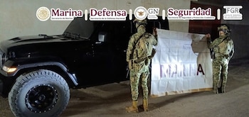 Los cartuchos estaban ocultos debajo del asiento de la Jeep Wrangler en la que viajaba Yanet “N” cuando fue detenida en San Luis Río Colorado. (Crédito: Gabinete de Seguridad)
