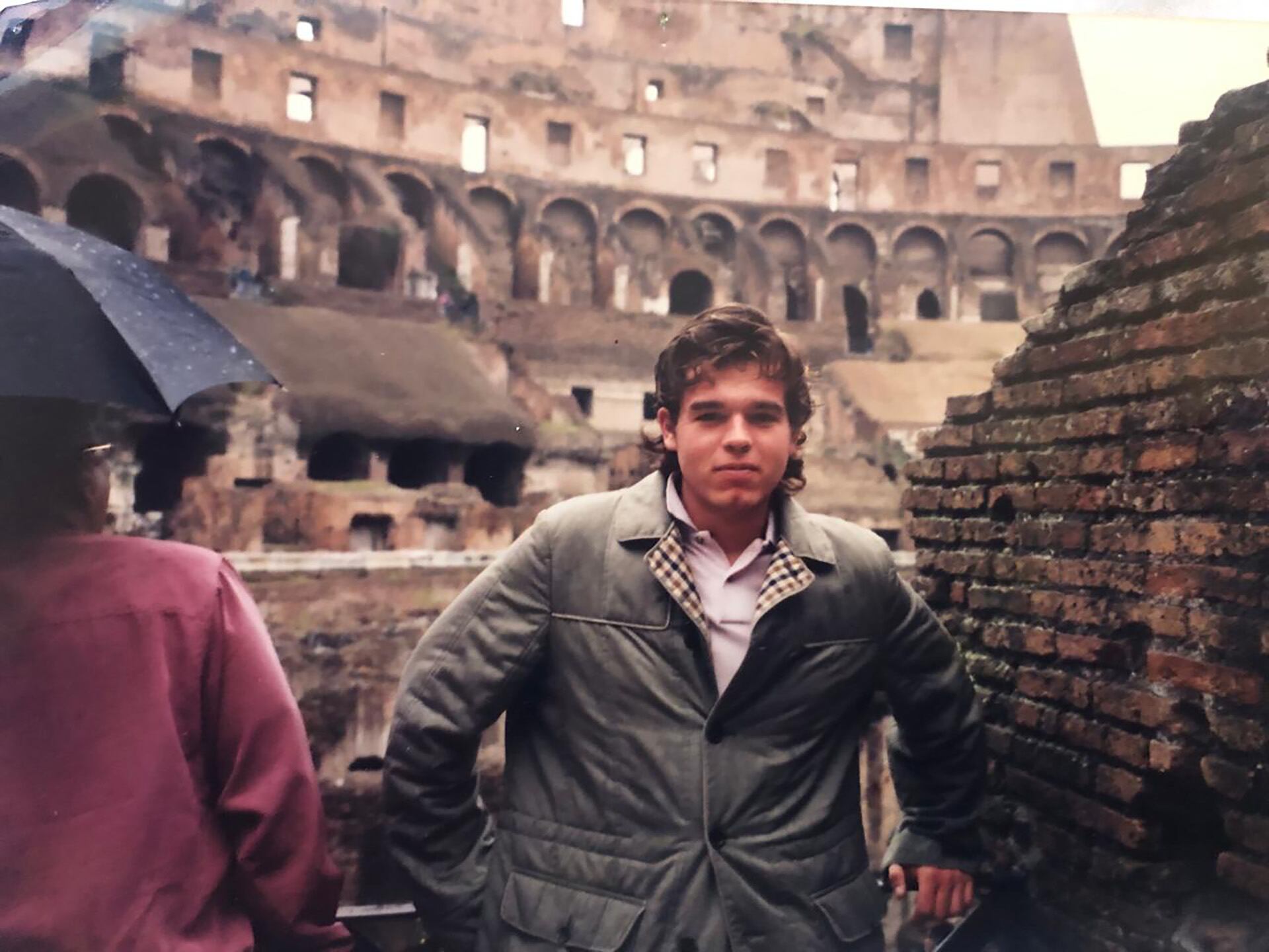 “Cuando egresé del secundario me fui a dar la vuelta al mundo. Anduve solo por toda Europa. Nunca perdí un tren, nunca perdí un avión, nunca nada”, cuenta Juancho