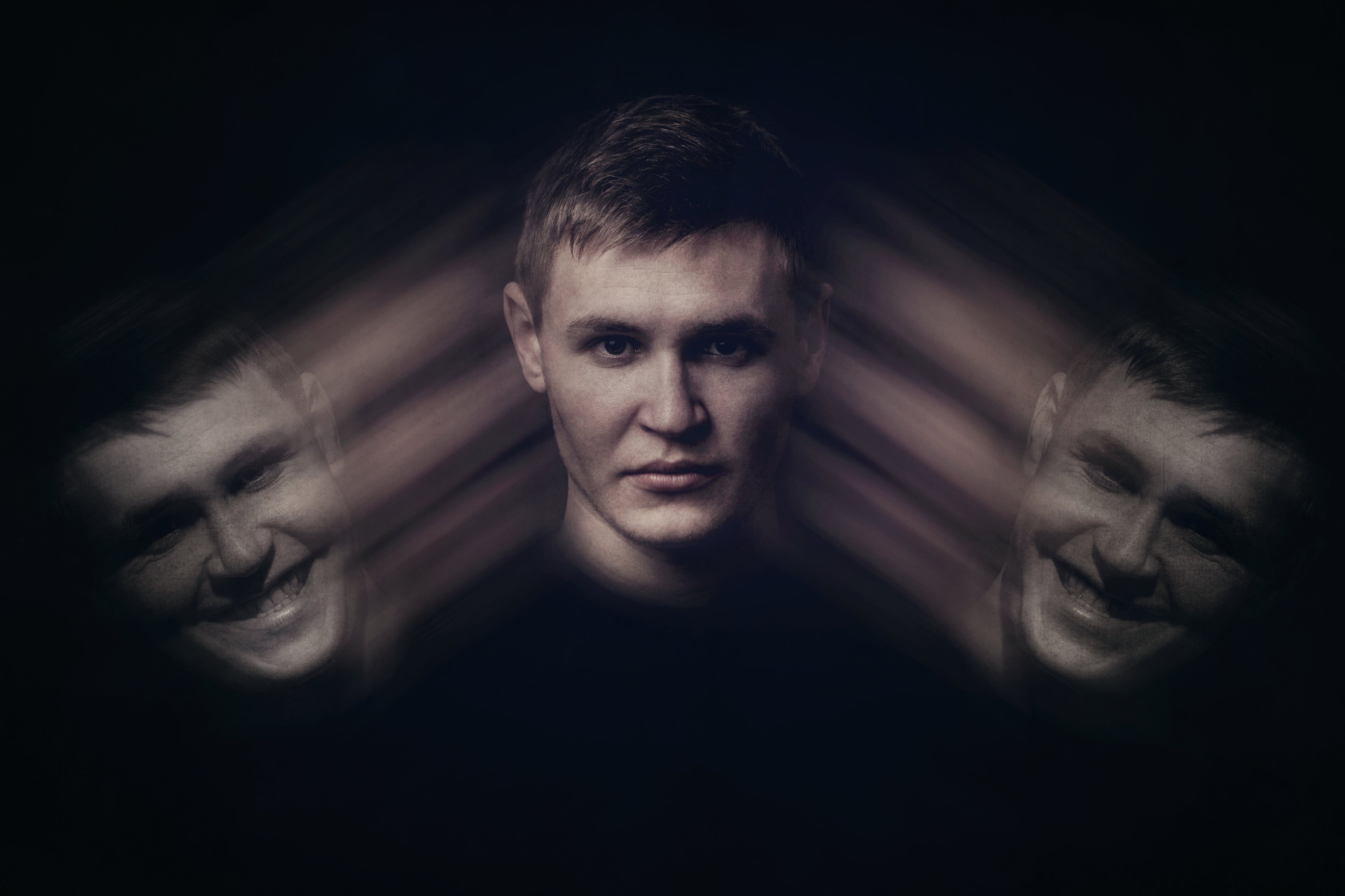 Alteraciones de personalidad, episodios de paranoia o espasmos musculares persistentes pueden indicar afecciones neurológicas serias como demencia, encefalitis autoinmune o polineuropatía inflamatoria (Freepik)