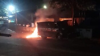 Atentado con motocicleta bomba contra