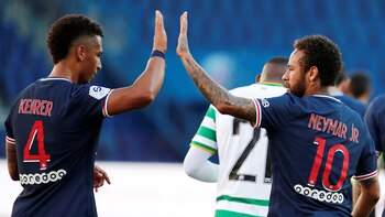 Lujo de Neymar, sombrero de