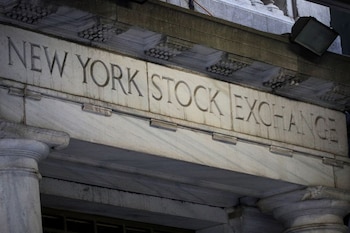 Foto de archivo. La puerta de Wall St. 11 en Nueva York. Estados Unidos, 26 de junio de 2020. REUTERS/Brendan McDermid/File Photo