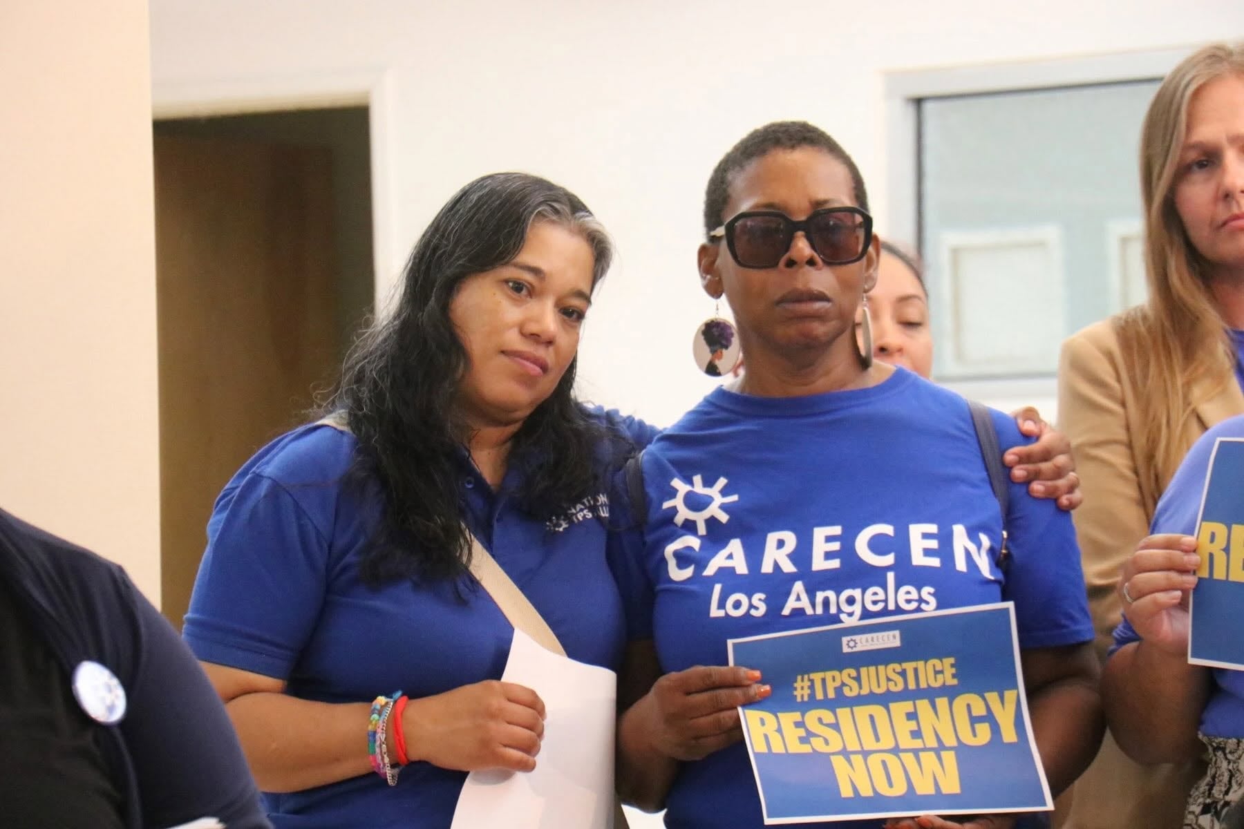 Un comité del Concejo Municipal de Los Ángeles dio curso a una moción para ampliar la asistencia legal, financiera y comunitaria para personas con TPS. (Cortesía: Central American Resource Center)