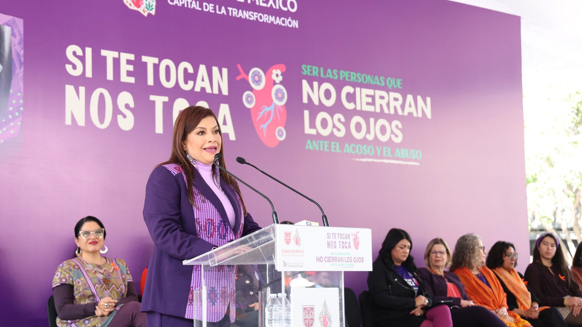 La jefa de gobierno de la CDMX anunció plan para erradicar la violencia contra las mujeres en CDMX. Crédito: FB: Clara Brugada