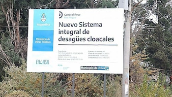 Un cartel anuncia el Nuevo