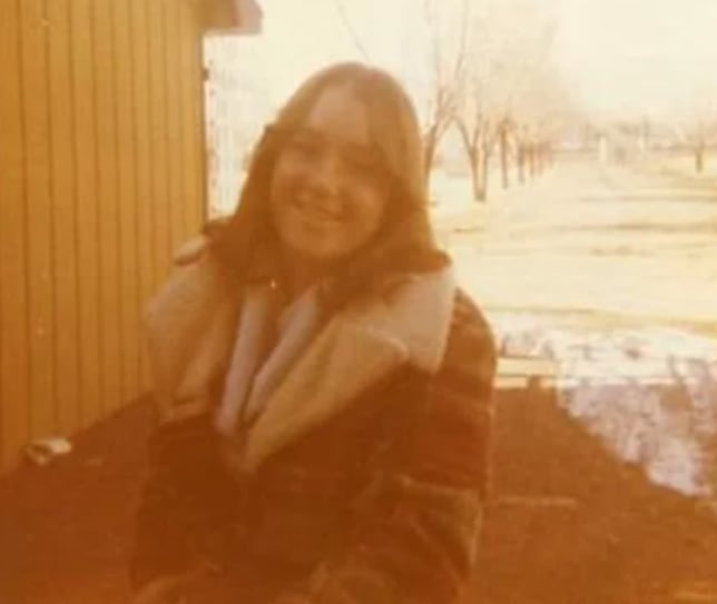 La Policía de Colorado Springs identificó a William Charles Kernan Jr. como presunto autor del asesinato de la niñera Maria Loraine Honzell en 1977 (Oficina de Investigaciones de Colorado)