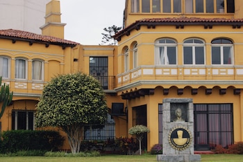 Colegio Médico del Perú