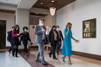 La presidenta de la Cámara