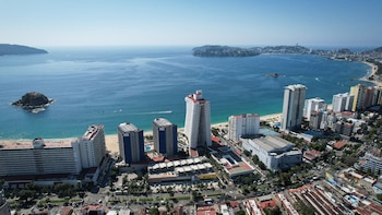 Con 8 kilómetros de color